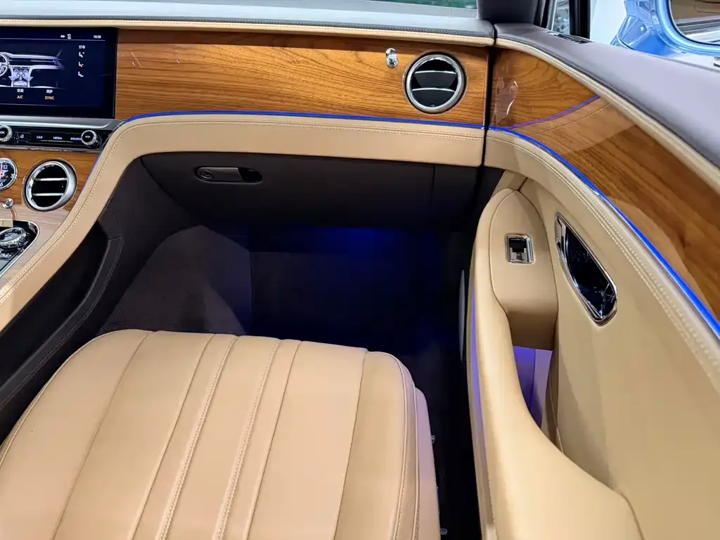 Bentley Continental — фото 6