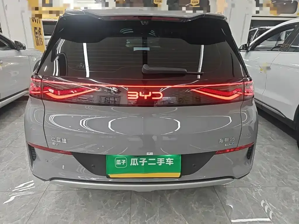 BYD Sealion 05 EV — фото 7