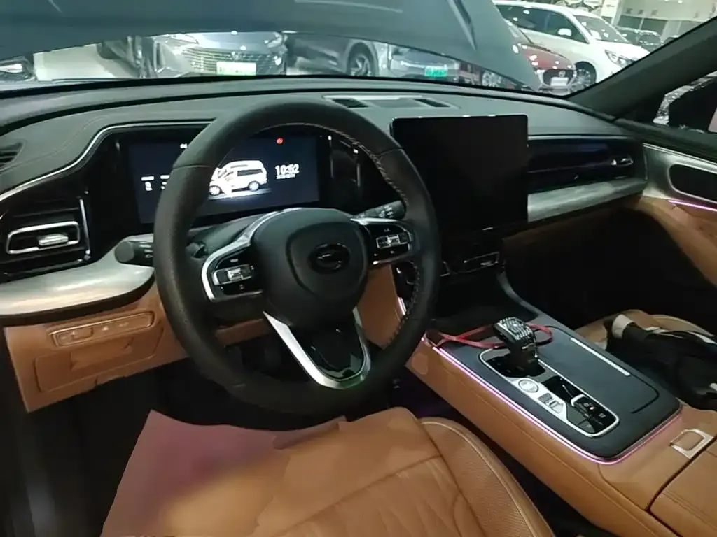 GAC Motor Trumpchi GS8 — фото 8