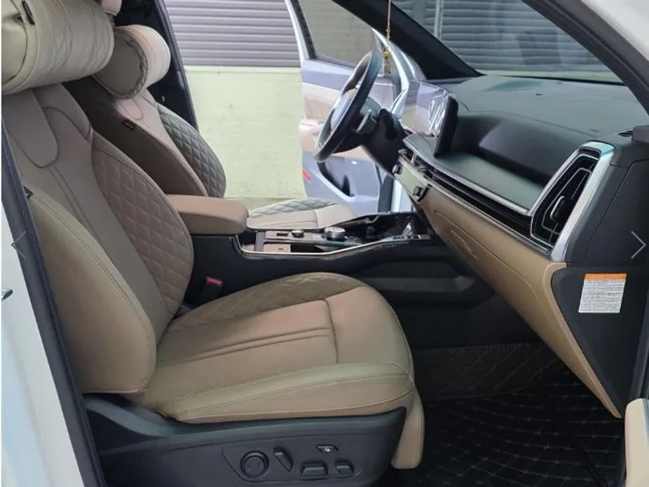 Kia Sorento — фото 9