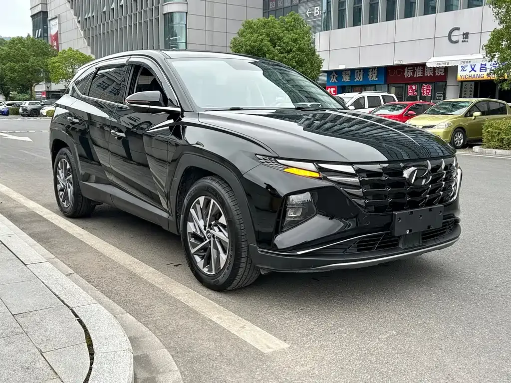 Hyundai Tucson — фото 6