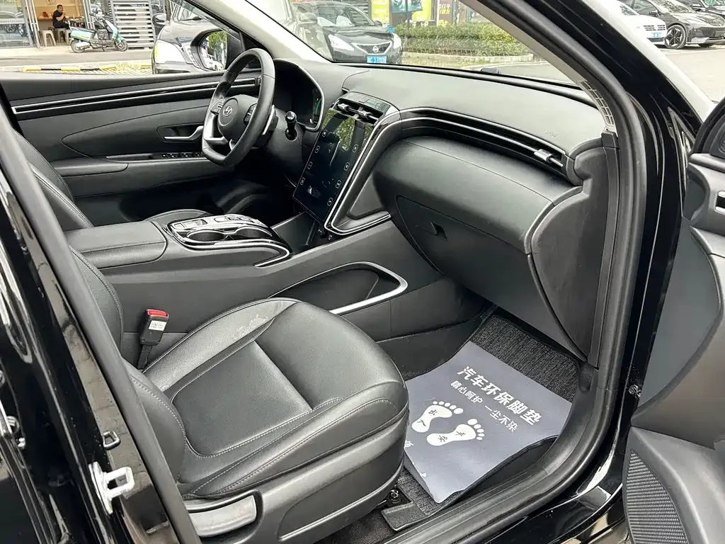 Hyundai Tucson — фото 4