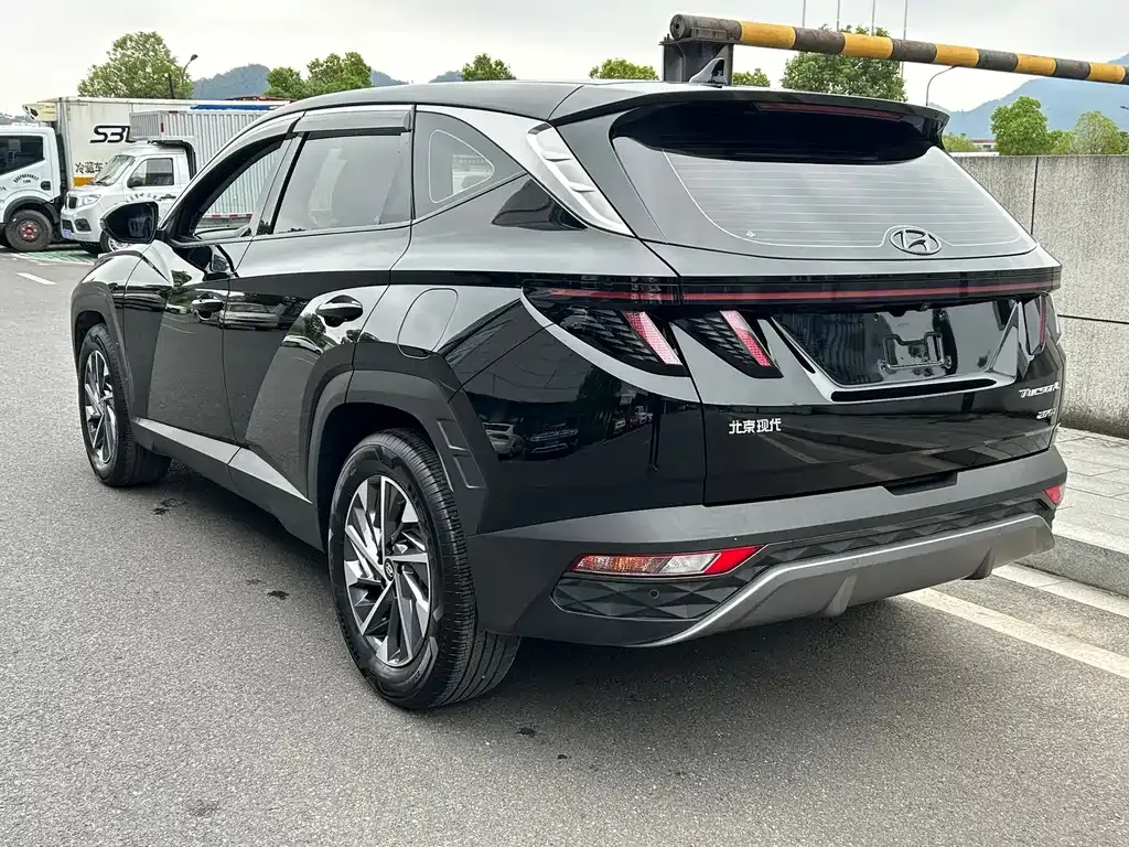 Hyundai Tucson — фото 9