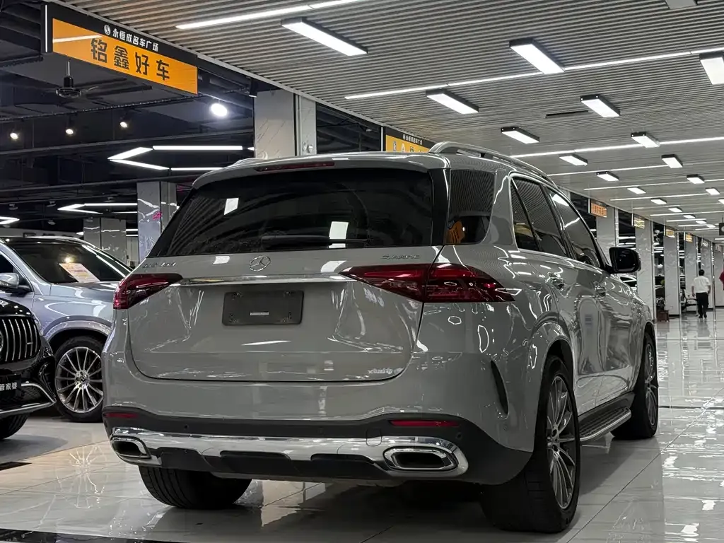 Mercedes-Benz GLE (Import) — фото 9