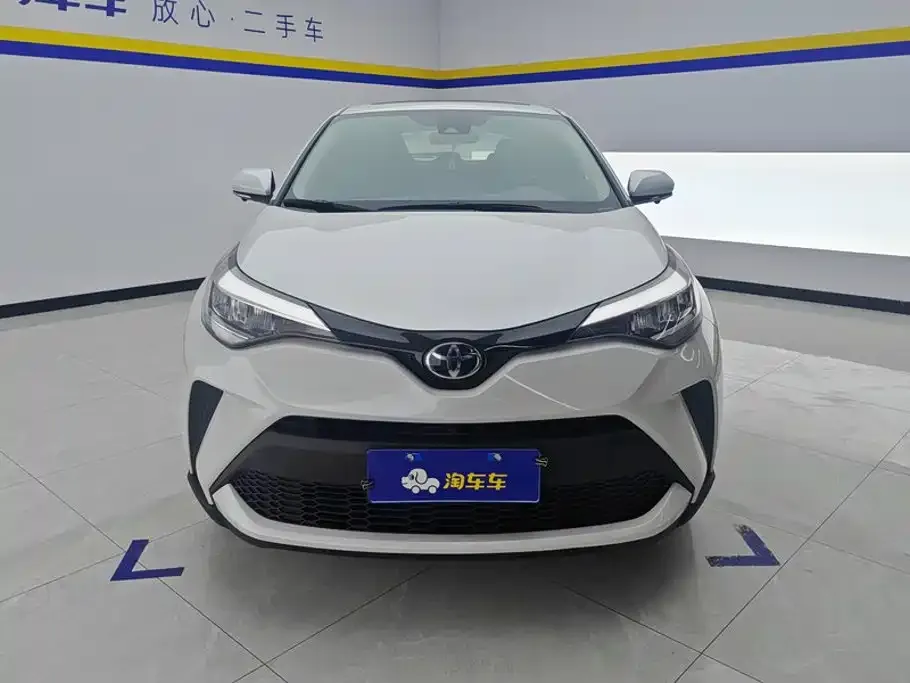 Toyota C-HR — фото 5
