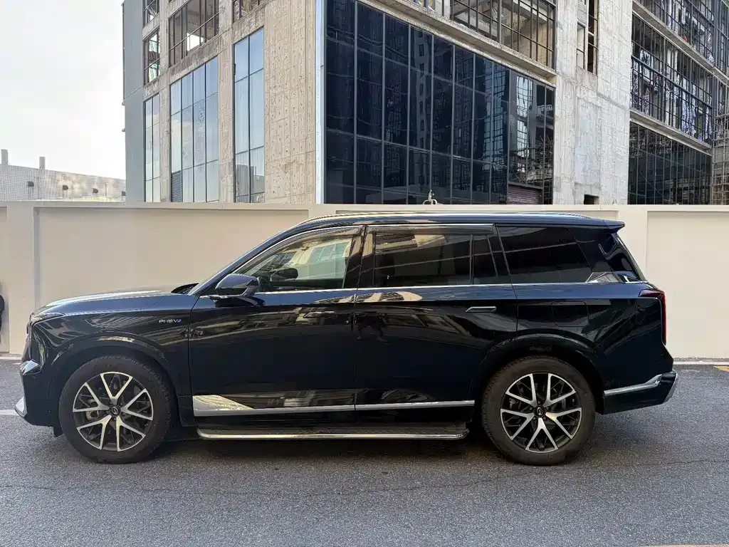 GAC Motor Trumpchi ES9 — фото 9
