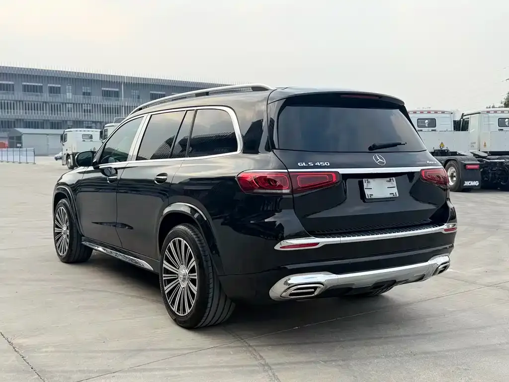 Mercedes-Benz GLS — фото 8