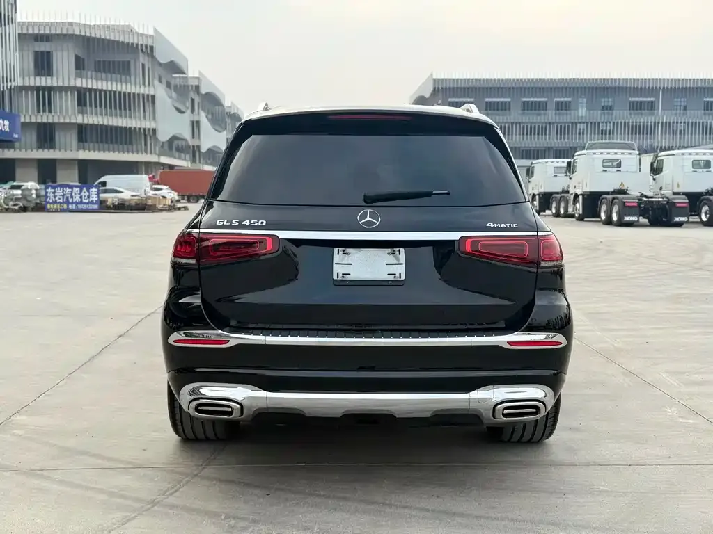 Mercedes-Benz GLS — фото 5