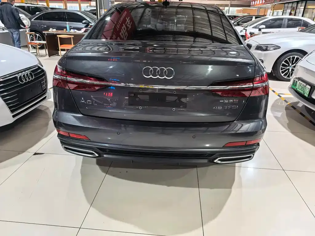 Audi A6L — фото 5