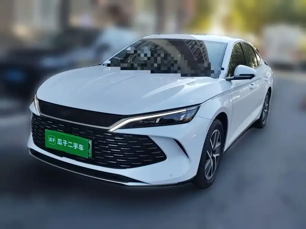 BYD Qin L — фото 1