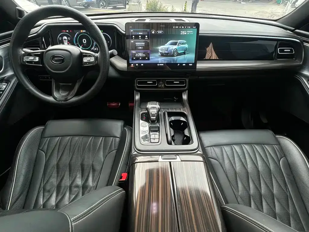 GAC Motor Trumpchi GS8 — фото 2