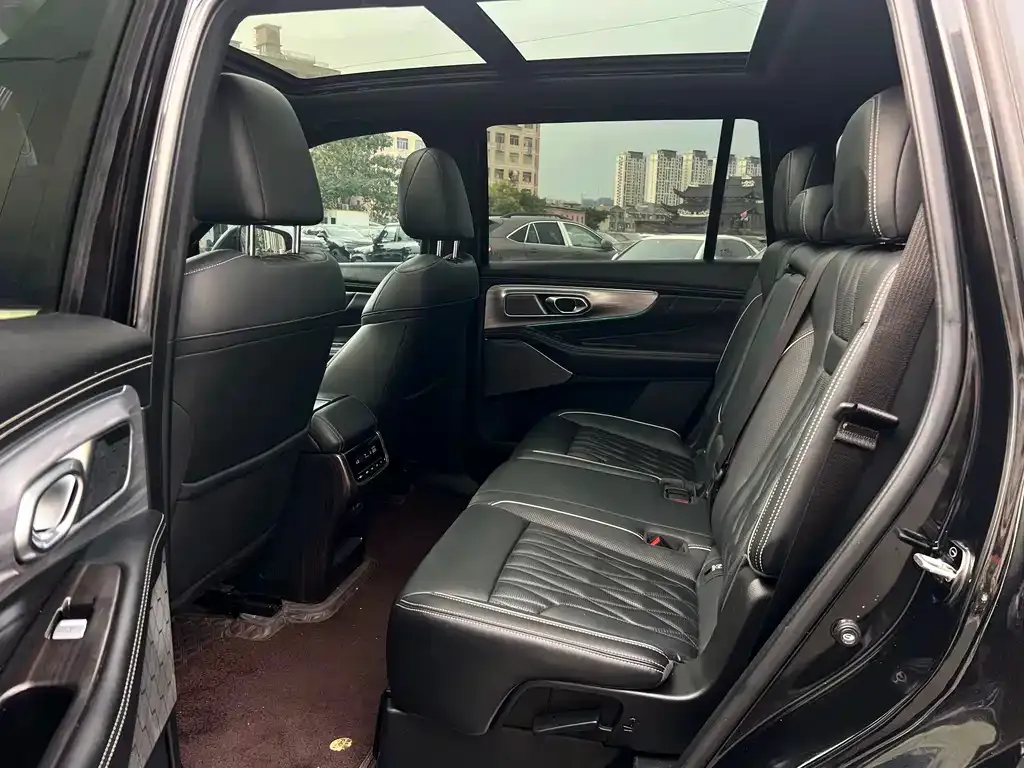 GAC Motor Trumpchi GS8 — фото 4
