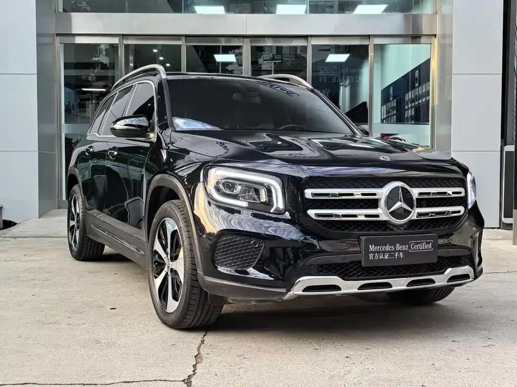 Mercedes-Benz GLB — фото 9