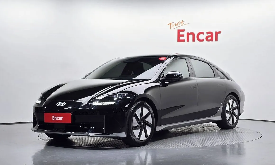 Hyundai Ioniq6 — фото 1
