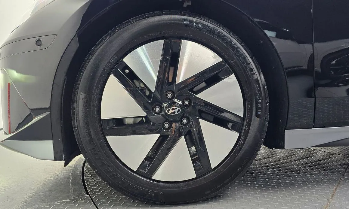 Hyundai Ioniq6 — фото 10