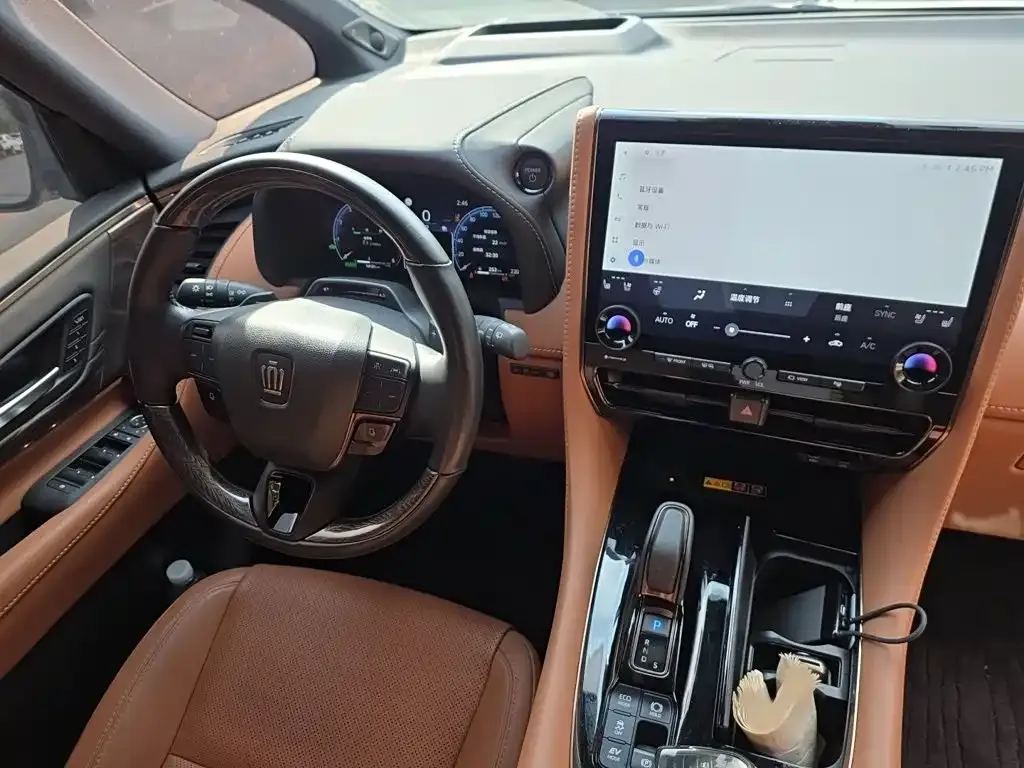 Toyota Vellfire — фото 6