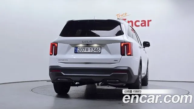 Kia Sorento — фото 6