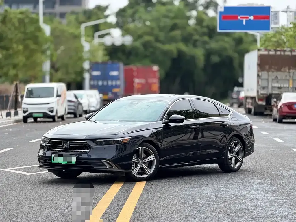 Honda Accord New Energy — фото 1
