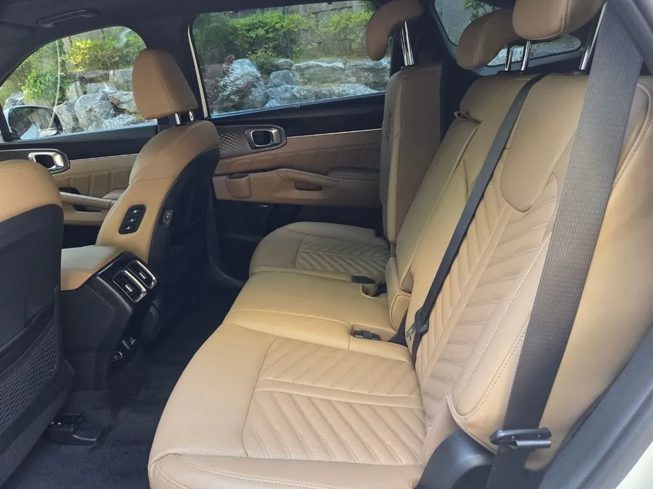 Kia Sorento — фото 3