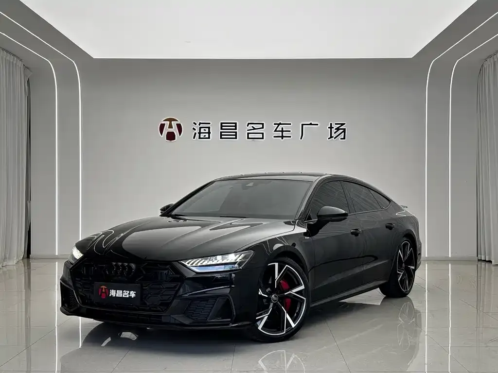 Audi A7 — фото 1