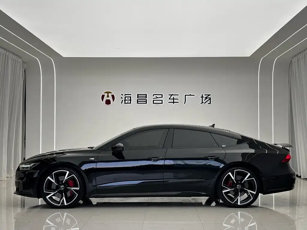 Audi A7 — фото 9