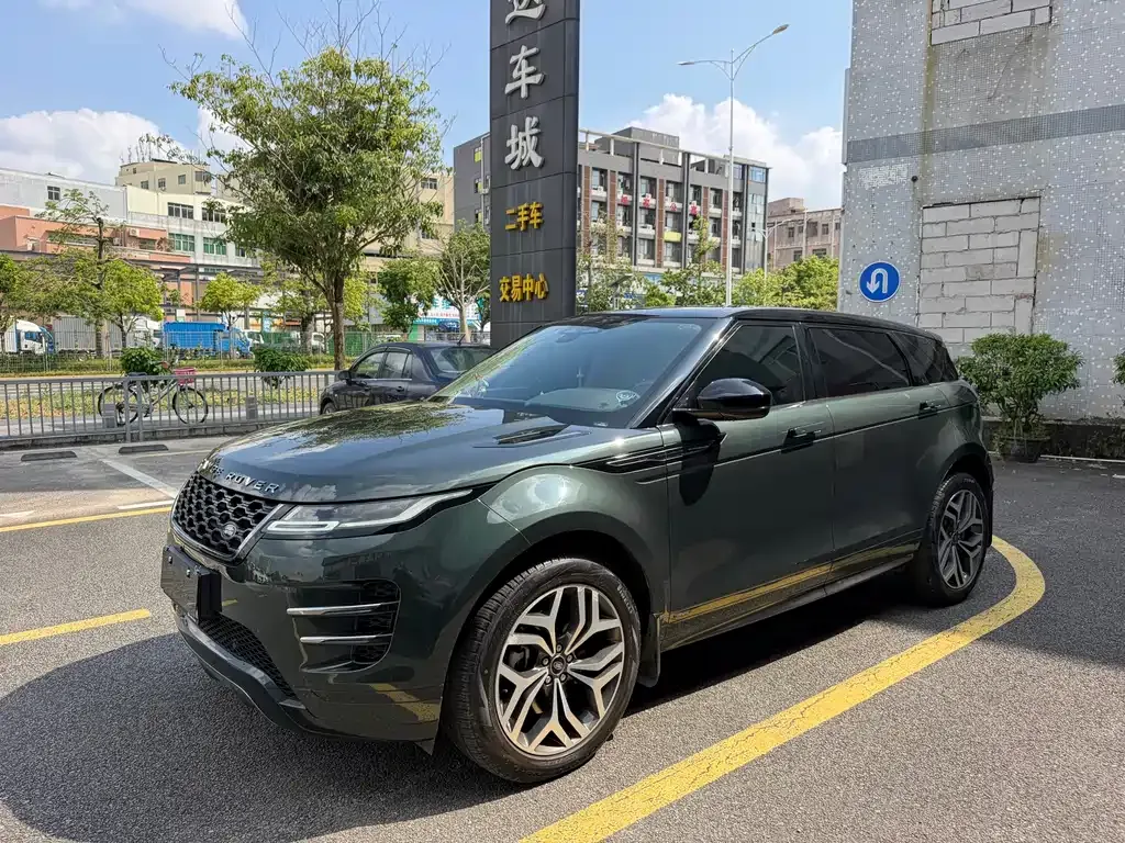 Land Rover Evoque — фото 1