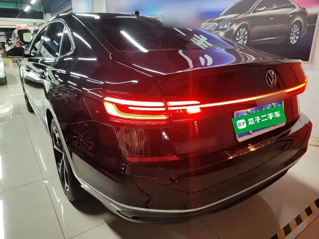 Volkswagen Passat — фото 9