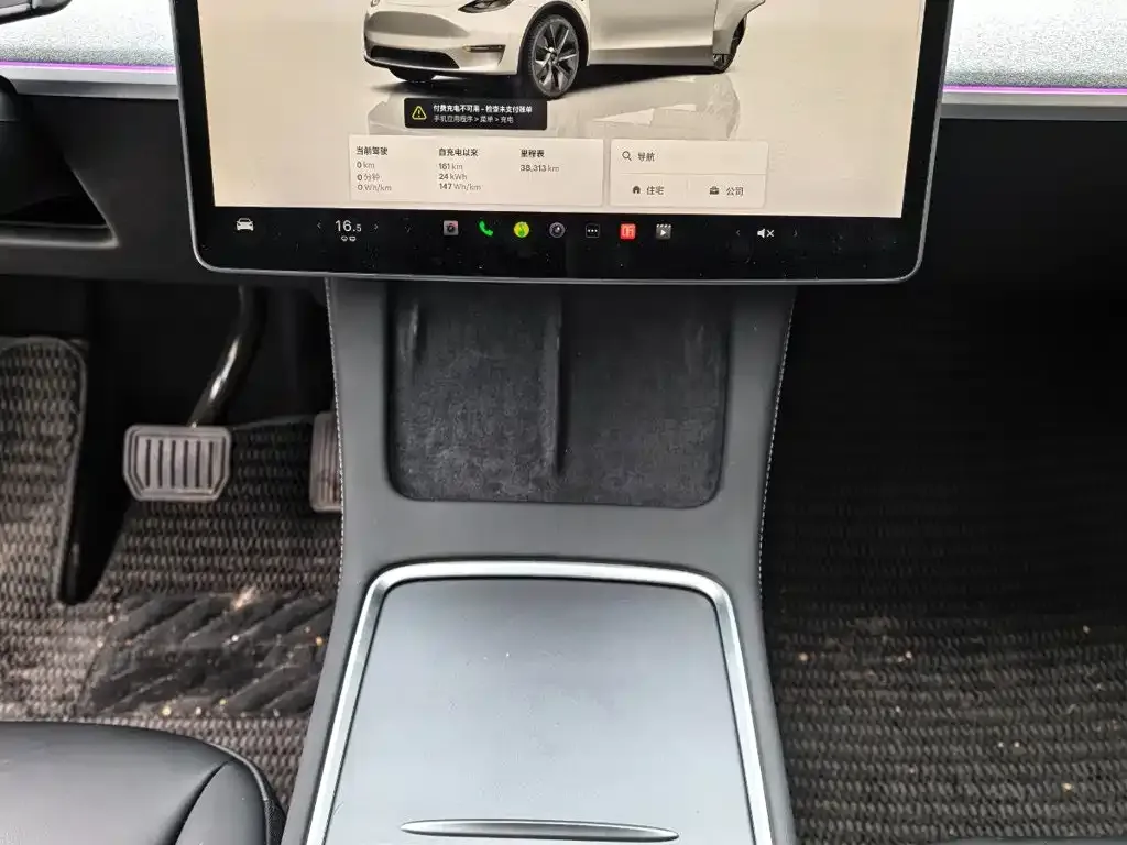 Tesla Model Y — фото 5
