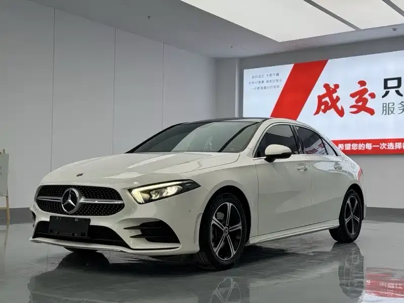 Mercedes-Benz A-Class — фото 1