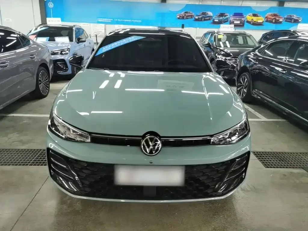 Volkswagen Passat — фото 4
