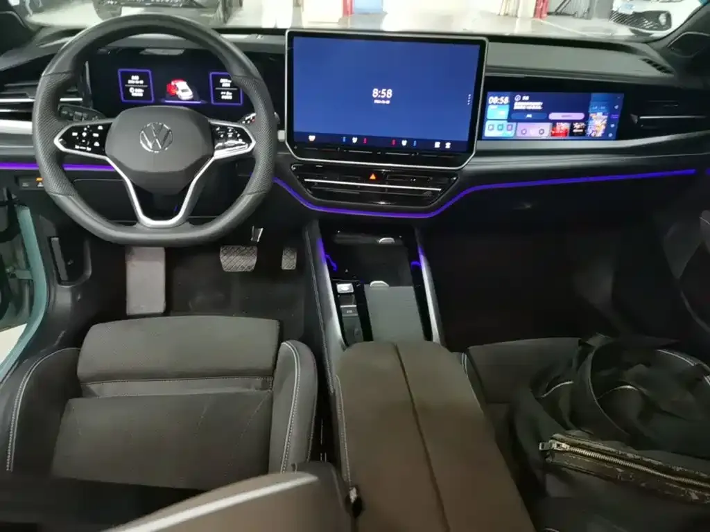 Volkswagen Passat — фото 6