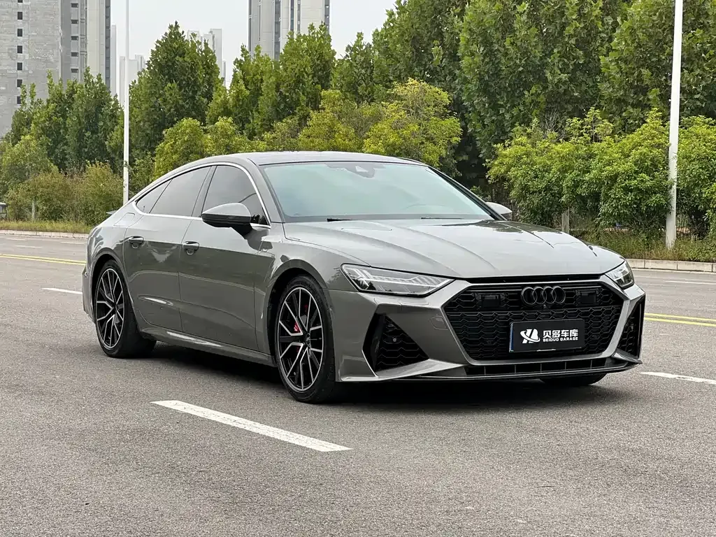 Audi A7 — фото 7