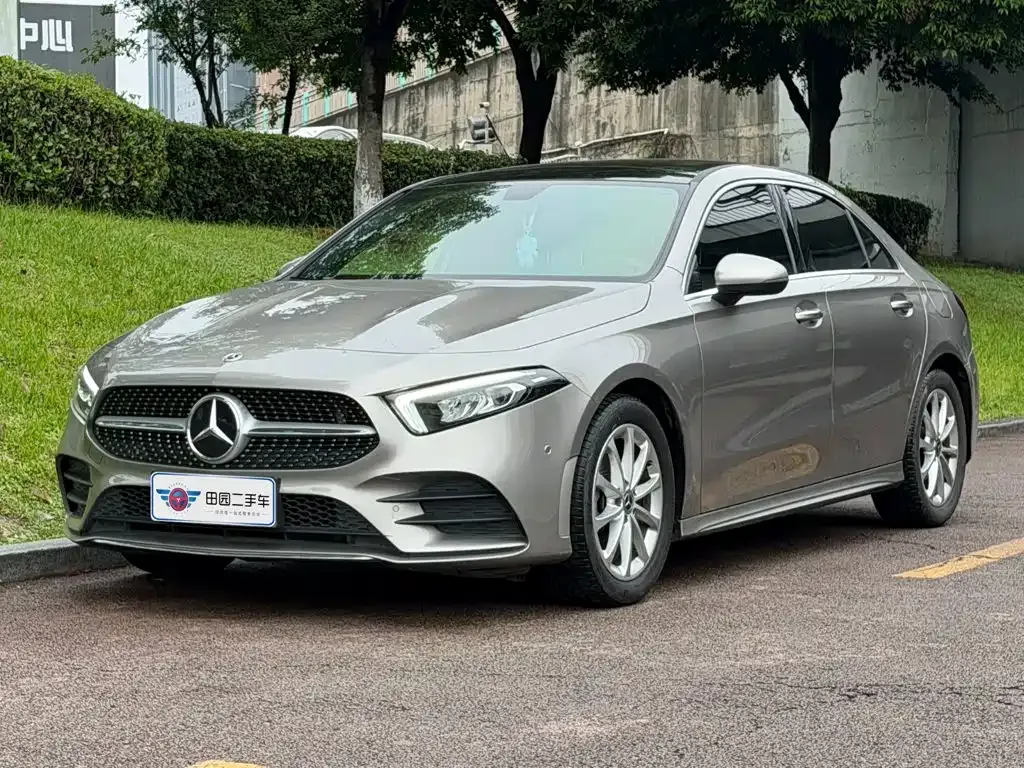 Mercedes-Benz A-Class — фото 1