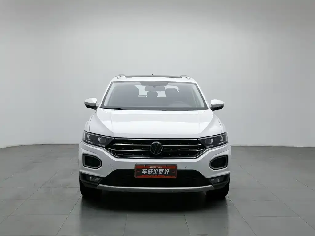 Volkswagen T-Roc — фото 7