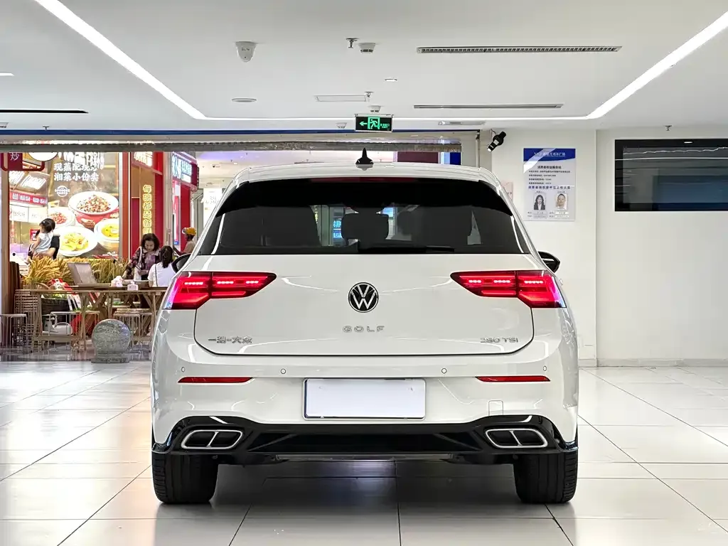 Volkswagen Golf — фото 4