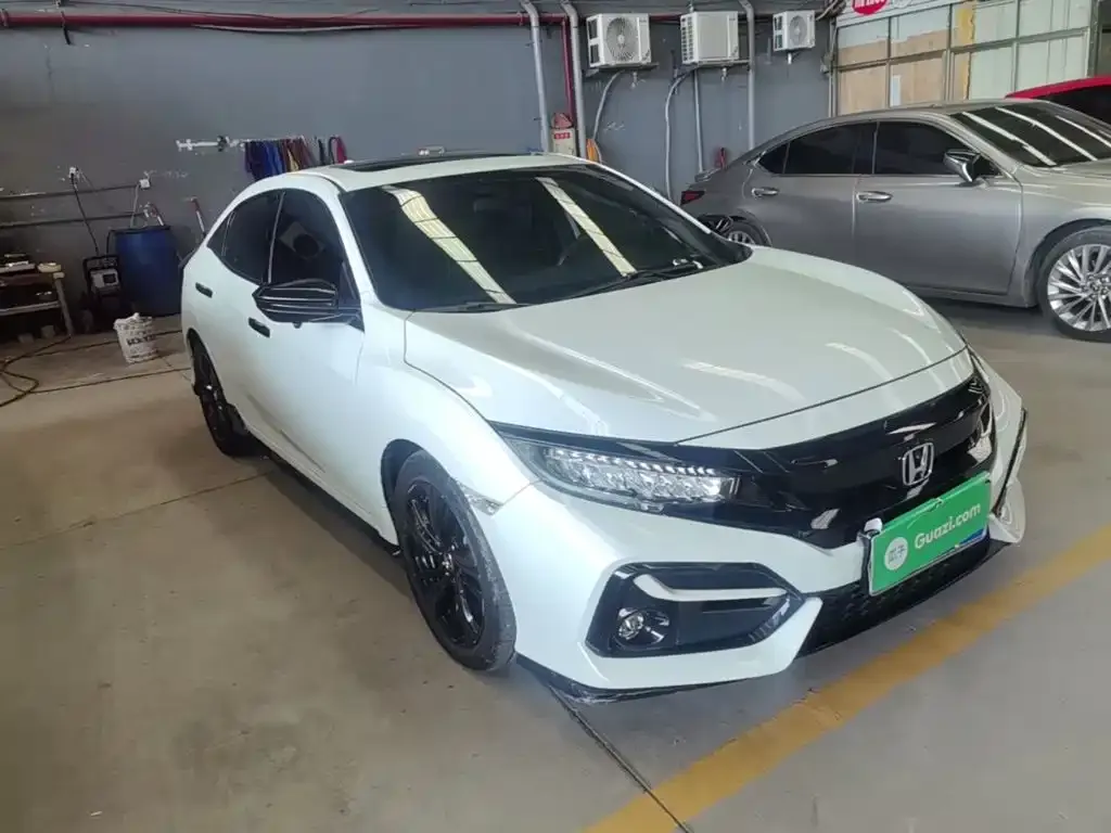 Honda Civic — фото 8