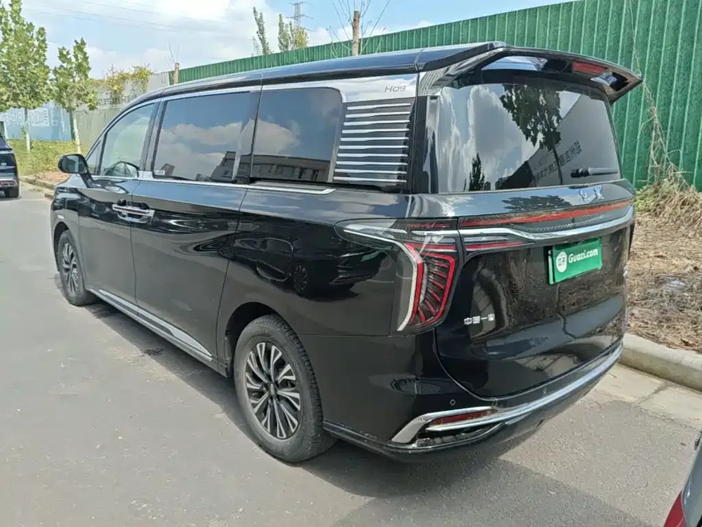 Hongqi HQ9 PHEV — фото 2