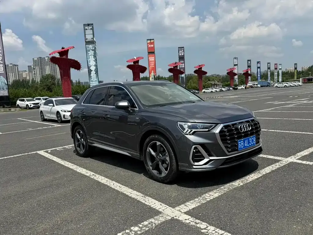 Audi Q3 — фото 2