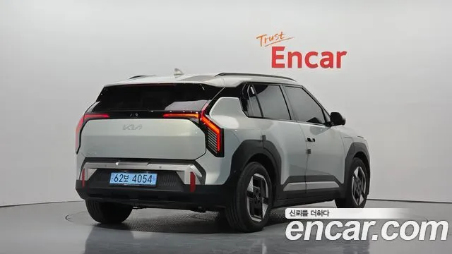 Kia EV3 — фото 2