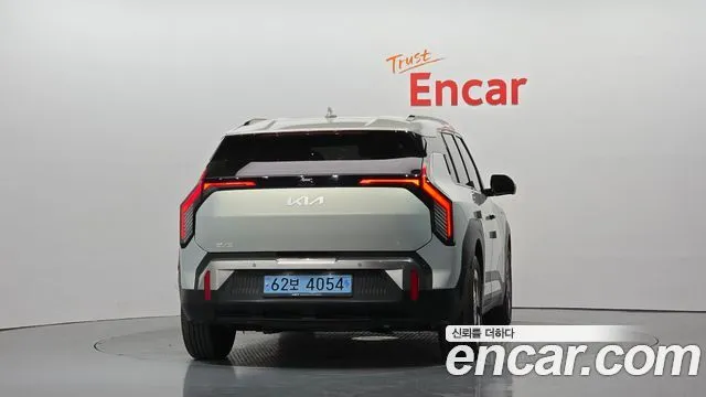Kia EV3 — фото 4