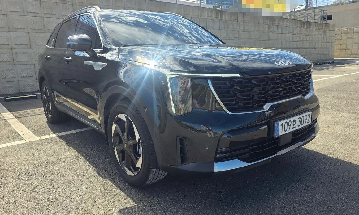 Kia Sorento — фото 4