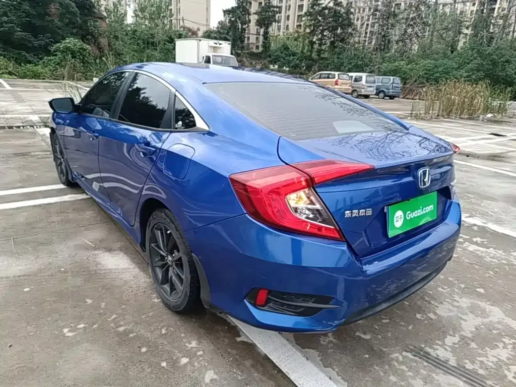 Honda Civic — фото 3