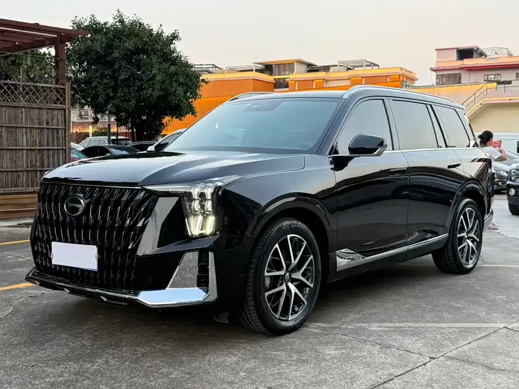 GAC Motor Trumpchi GS8 — фото 1