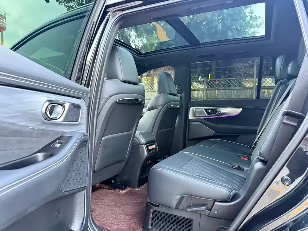 GAC Motor Trumpchi GS8 — фото 8
