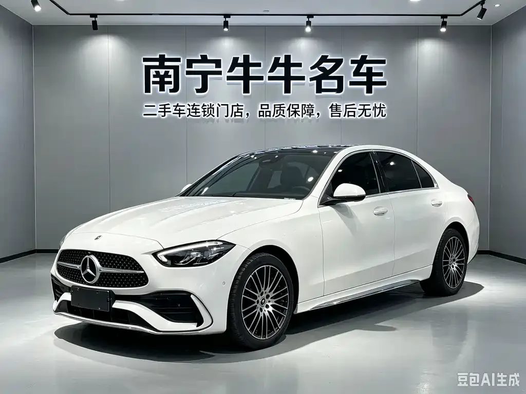 Mercedes-Benz C-Class — фото 1