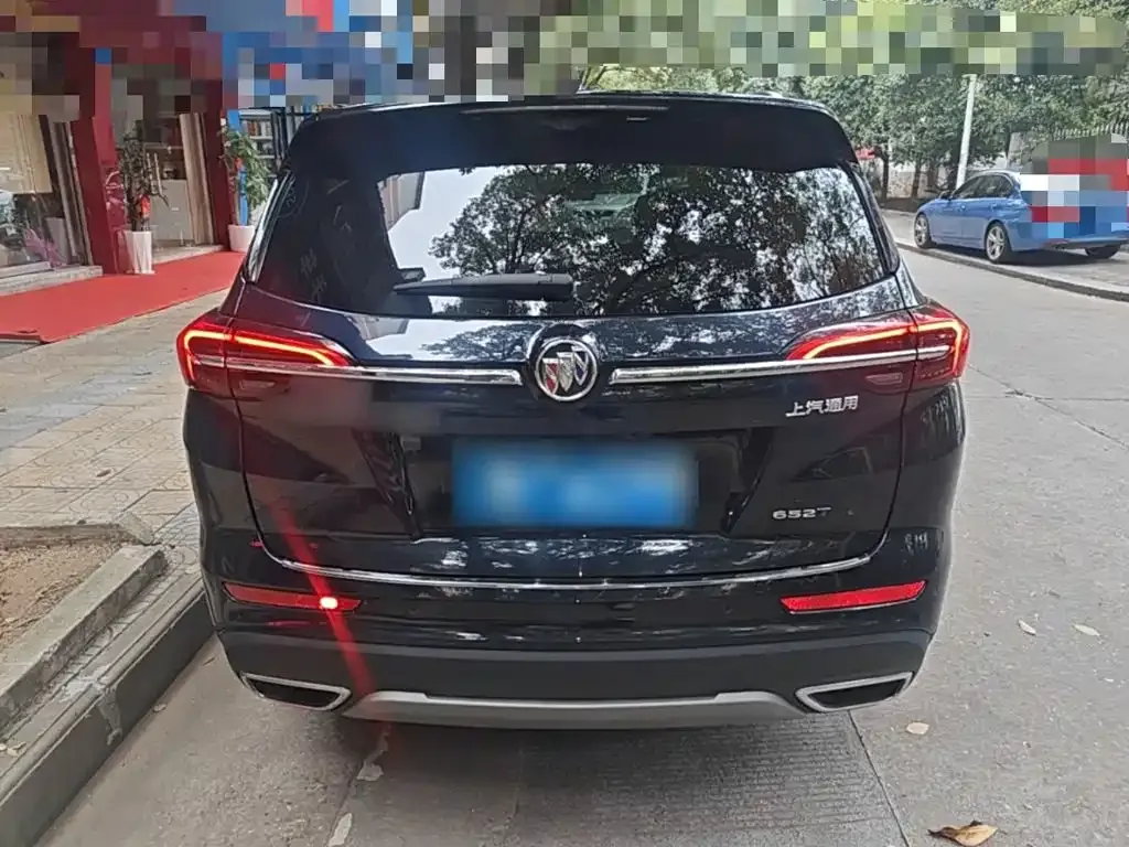 Buick Envision Plus — фото 10