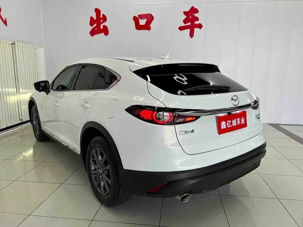 Mazda CX-4 — фото 5