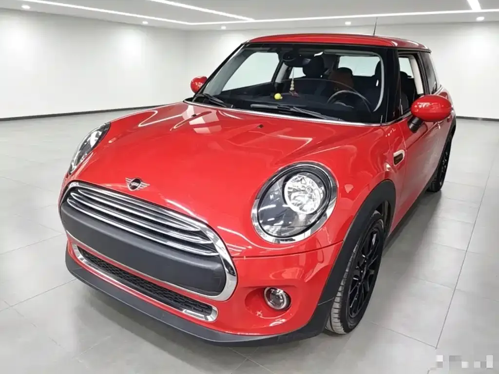 MINI Cooper (3-door) — фото 1