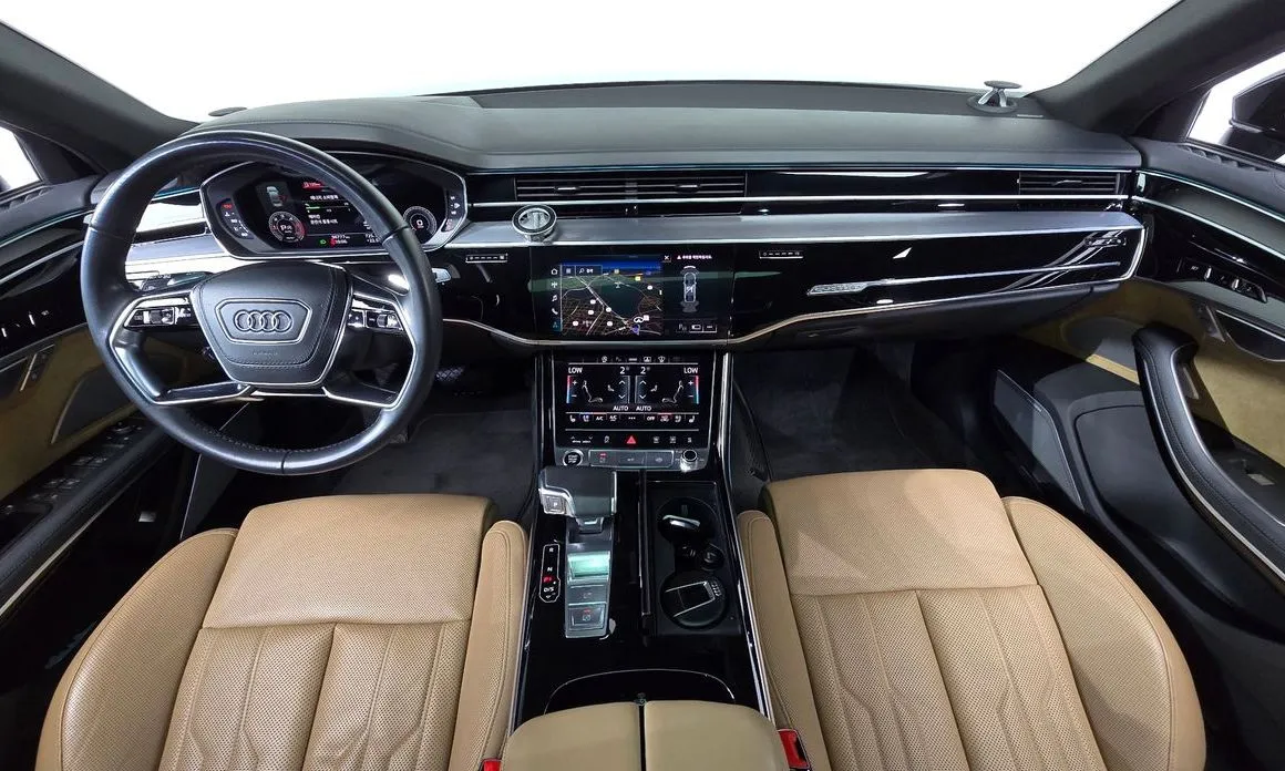 Audi A8 — фото 3