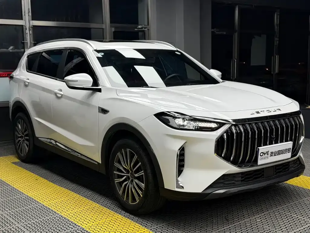 Jetour X70 PLUS — фото 10